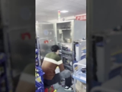 কনভেয়র বেল্ট ফুড বেকারি স্ন্যাক ইন্ডাস্ট্রিয়াল প্রসেসিং মেটাল ডিটেক্টর